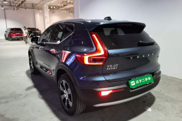 Used Volvo XC40 2020 T3 Smart & Stylish Edition Rear Left 45 Deg