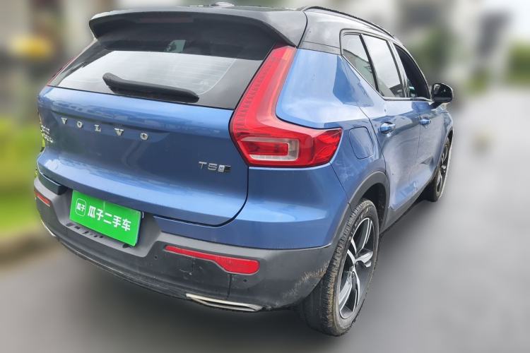 Used Volvo XC40 2020 T5 4x4 Zhiya Sport Edition Rear Right 45 Deg