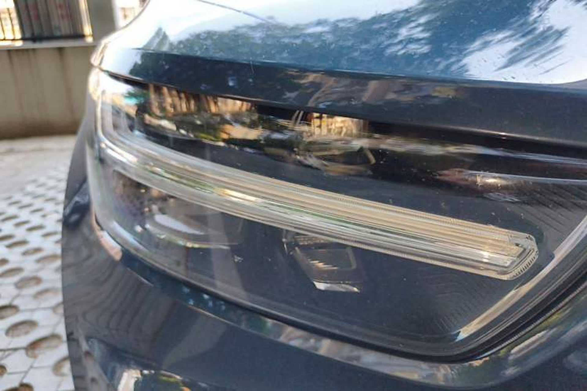 Used Volvo XC40 2020 T4 Four-Wheel Drive Smart Luxury Edition Right Front Headlight