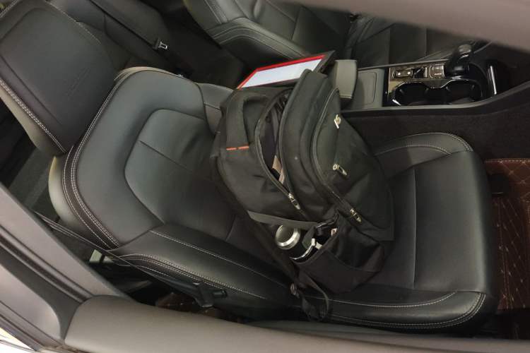 Used Volvo XC40 2020 T3 Zhiyuan Luxury Edition Right Front Seat