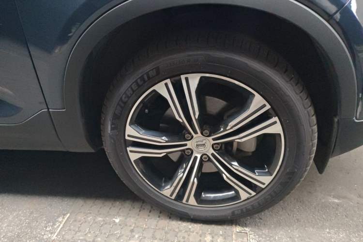 Used Volvo XC40 2020 T4 Four-Wheel Drive Smart Luxury Edition Right Front Wheel Hub