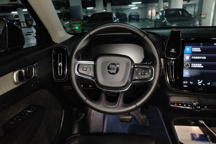 Used Volvo XC40 2020 T4 Four-Wheel Drive Smart Luxury Edition Steering Wheel