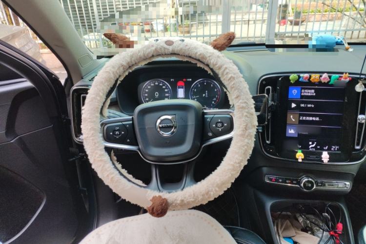 Used Volvo XC40 2020 T4 Four-Wheel Drive Smart Luxury Edition Steering Wheel