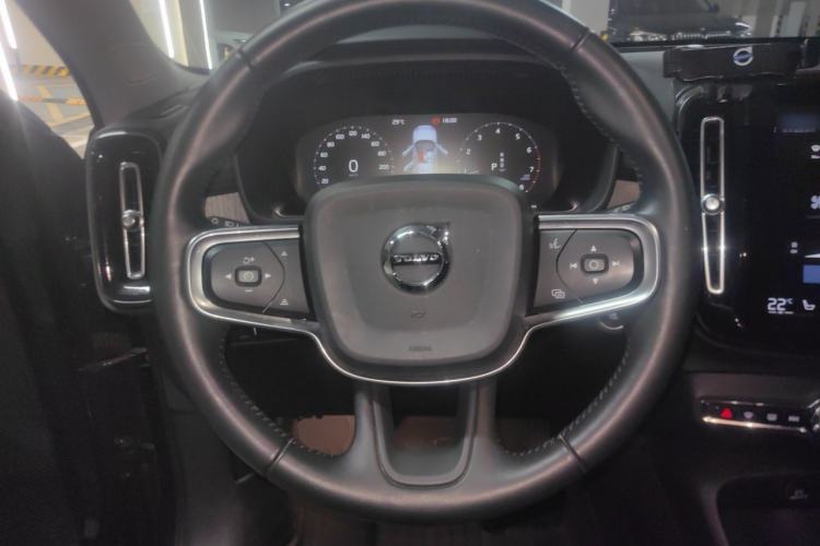 Used Volvo XC40 2020 T4 Four-Wheel Drive Smart Luxury Edition Steering Wheel