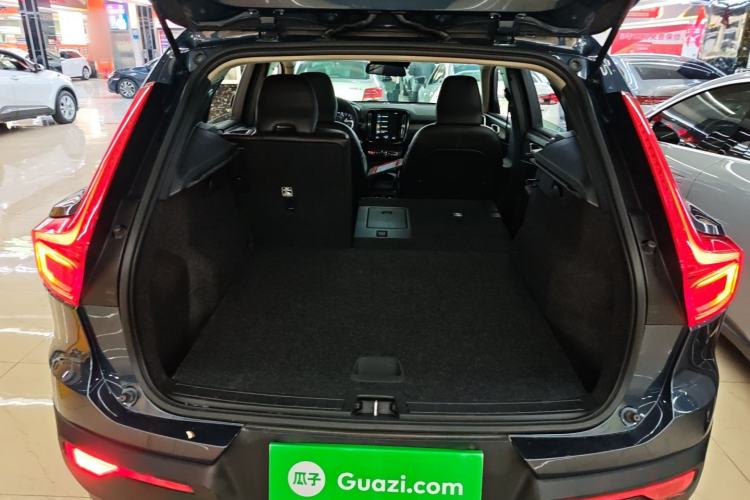 Used Volvo XC40 2020 T3 Zhiyuan Luxury Edition Trunk