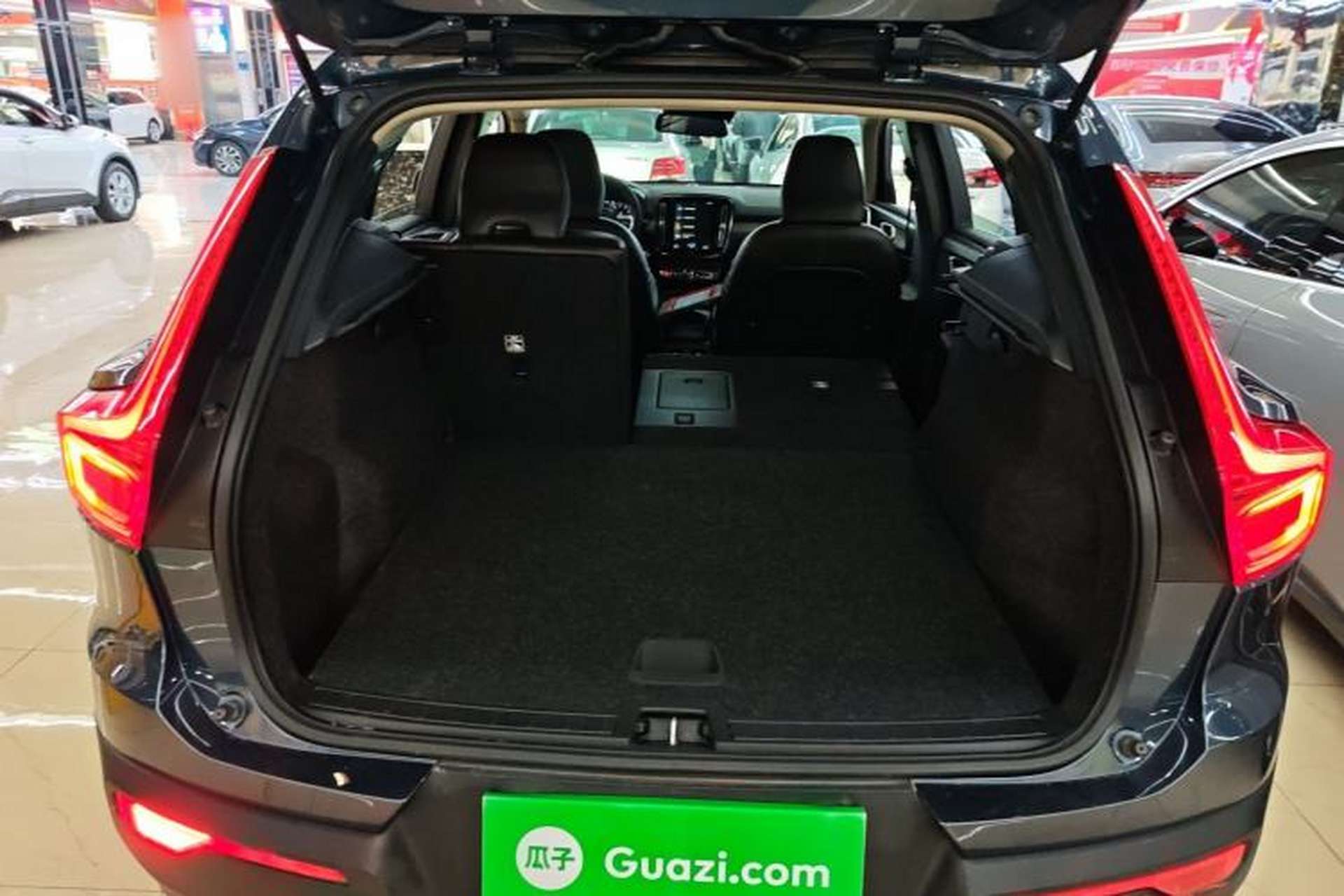 Used Volvo XC40 2020 T3 Zhiyuan Luxury Edition Trunk
