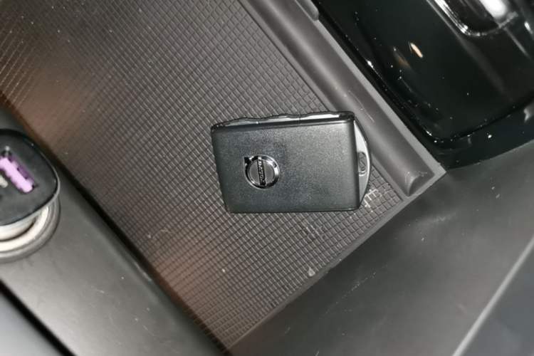 Used Volvo XC40 2020 T3 Smart & Stylish Edition Vehicle Key
