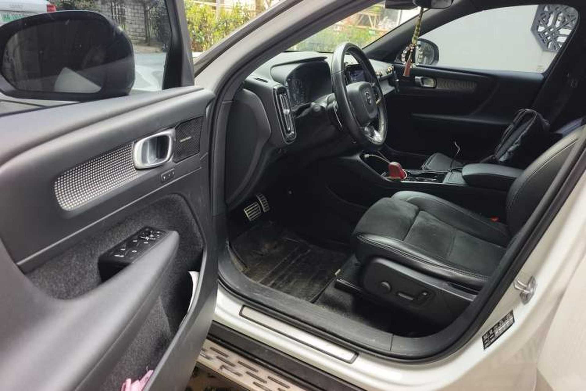 Used Volvo XC40 2020 T4 4x4 Smart Luxury Sport Edition Driver Seat