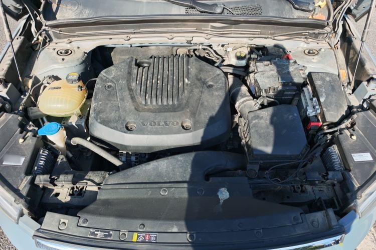 Used Volvo XC40 2020 T3 Smart & Stylish Edition Engine Bay