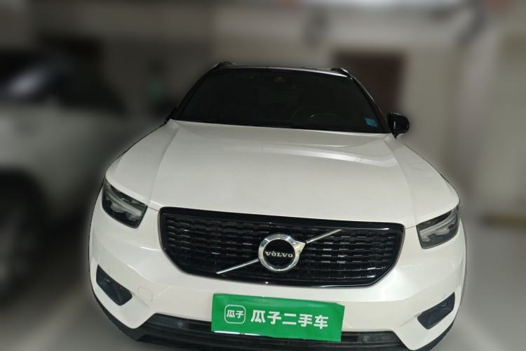 Used Volvo XC40 2020 T4 Four-Wheel Drive Smart & Sporty Edition Front