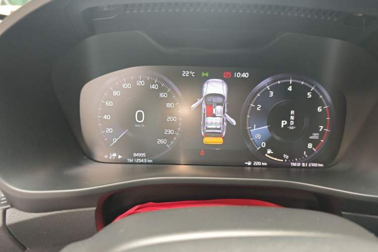 Used Volvo XC40 2020 T4 Four-Wheel Drive Smart & Sporty Edition Instrument Cluster