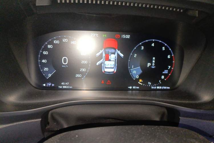 Used Volvo XC40 2020 T4 Four-Wheel Drive Smart & Sporty Edition Instrument Cluster