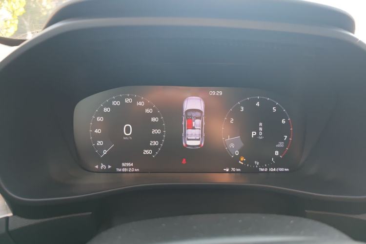 Used Volvo XC40 2020 T3 Smart & Stylish Edition Instrument Cluster