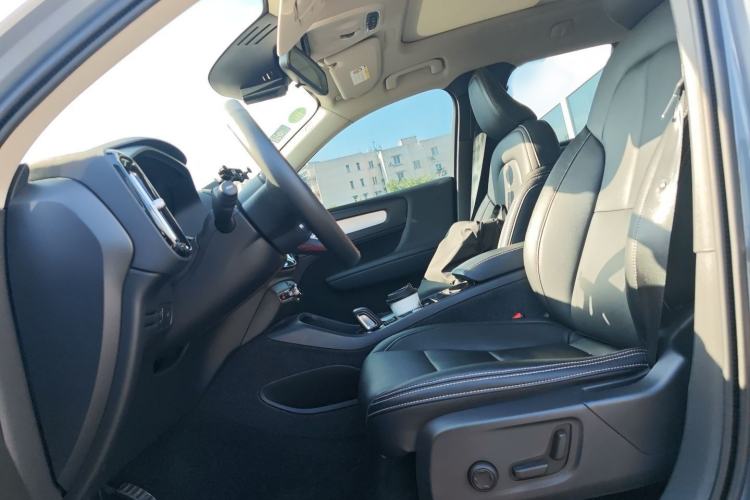 Used Volvo XC40 2020 T3 Smart & Stylish Edition Left Front Seat