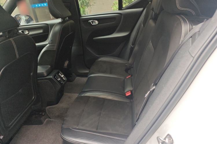 Used Volvo XC40 2020 T4 Four-Wheel Drive Smart & Sporty Edition Left Rear Seat