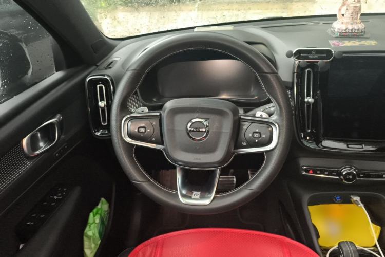 Used Volvo XC40 2020 T4 Four-Wheel Drive Smart & Sporty Edition Steering Wheel