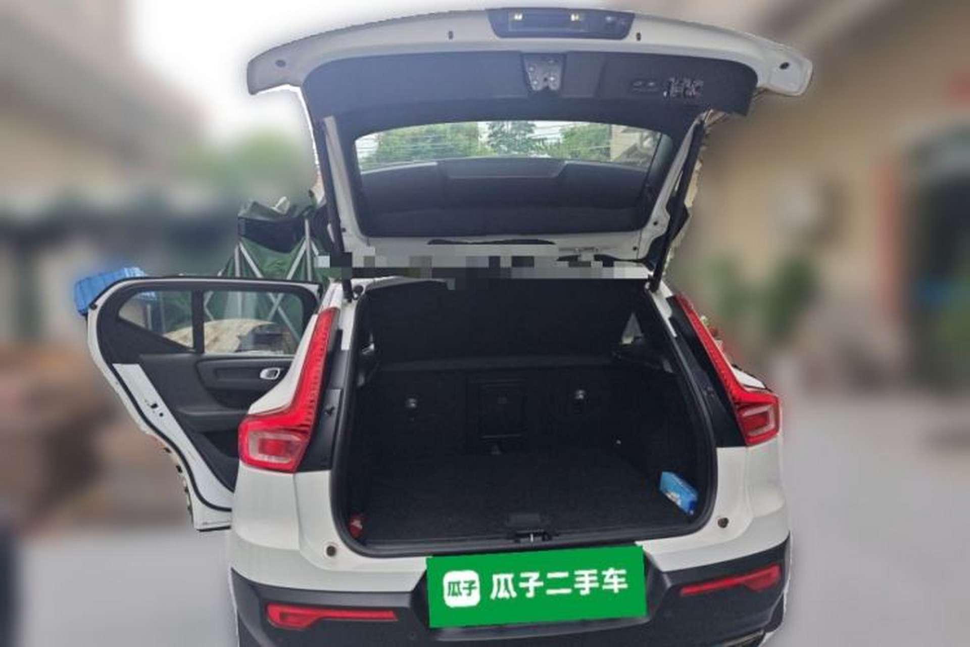 Used Volvo XC40 2020 T4 Four-Wheel Drive Smart & Sporty Edition Trunk