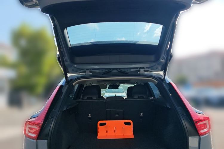Used Volvo XC40 2020 T3 Smart & Stylish Edition Trunk