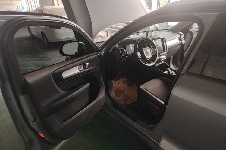 Used Volvo XC40 2020 T3 Smart & Stylish Edition Driver Seat