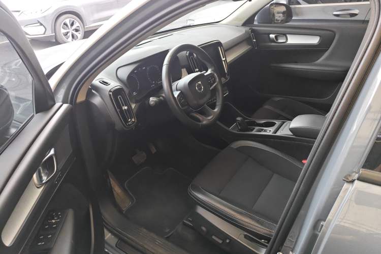 Used Volvo XC40 2020 T3 Smart & Stylish Edition Driver Seat