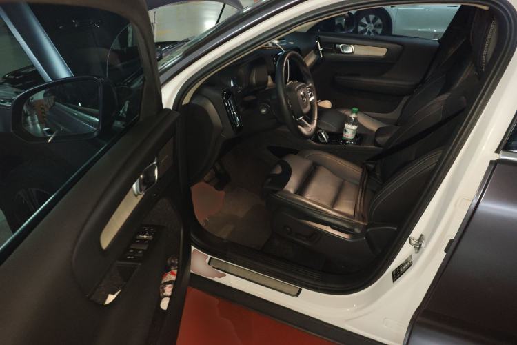 Used Volvo XC40 2020 T4 4x4 Zhiya Luxury Edition Driver Seat