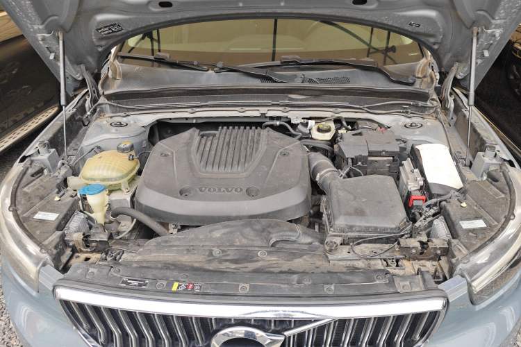 Used Volvo XC40 2020 T3 Smart & Stylish Edition Engine Bay