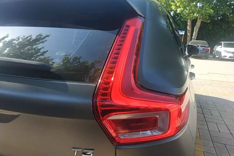 Used Volvo XC40 2020 T3 Smart & Stylish Edition Exterior 3