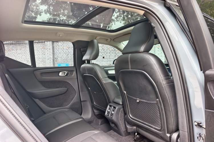 Used Volvo XC40 2020 T3 Smart & Stylish Edition Exterior 8