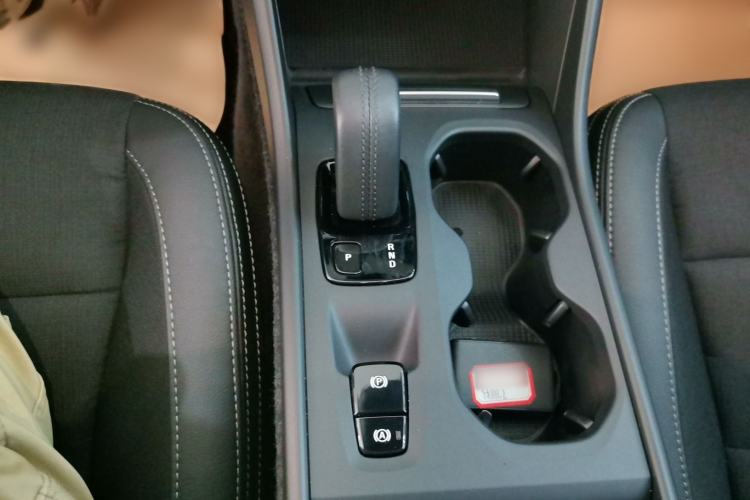 Used Volvo XC40 2020 T3 Smart & Stylish Edition Gear Lever