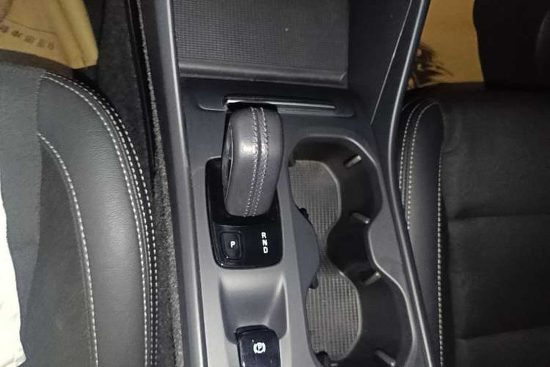 Used Volvo XC40 2020 T3 Smart & Stylish Edition Gear Lever