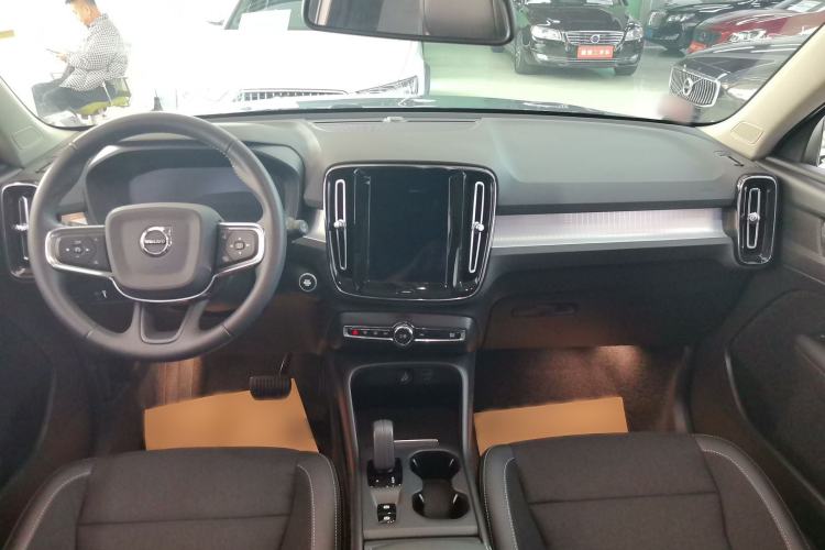 Used Volvo XC40 2020 T3 Smart & Stylish Edition Interior 2