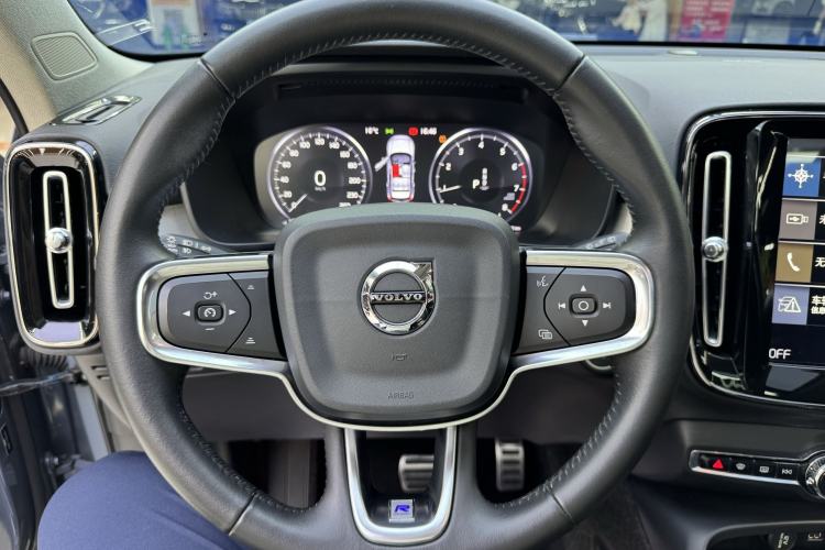 Used Volvo XC40 2020 T3 Smart & Stylish Edition Interior 2