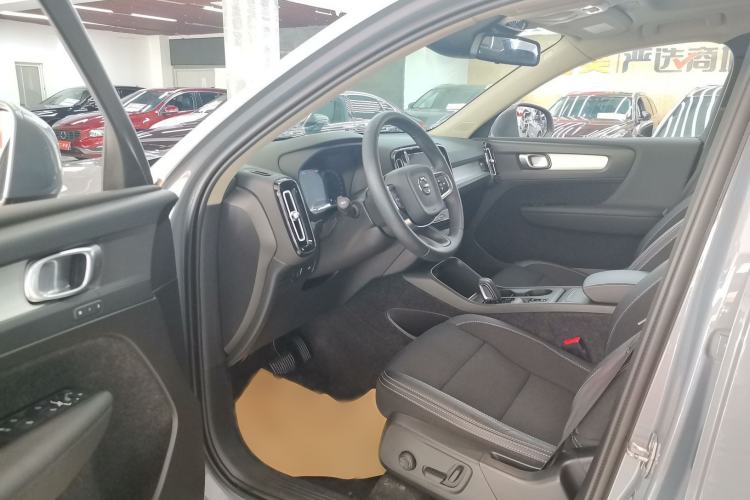 Used Volvo XC40 2020 T3 Smart & Stylish Edition Interior 3