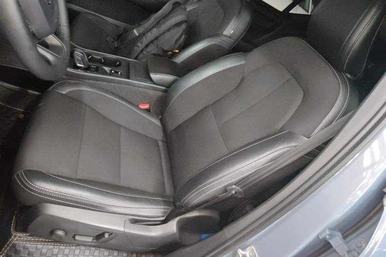 Used Volvo XC40 2020 T3 Smart & Stylish Edition Left Front Seat