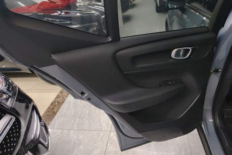 Used Volvo XC40 2020 T3 Smart & Stylish Edition Left Rear Door Interior