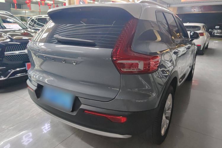 Used Volvo XC40 2020 T3 Smart & Stylish Edition Rear Right 45 Deg