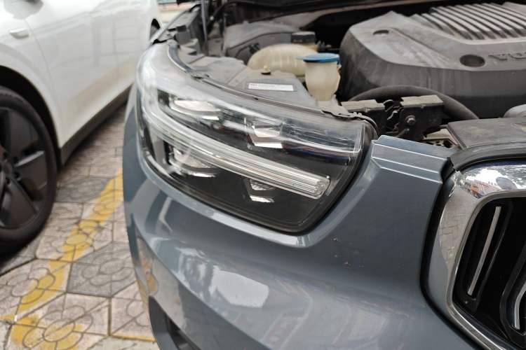 Used Volvo XC40 2020 T3 Smart & Stylish Edition Right Front Headlight