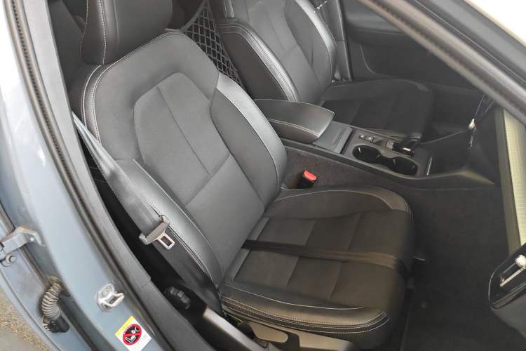Used Volvo XC40 2020 T3 Smart & Stylish Edition Right Front Seat