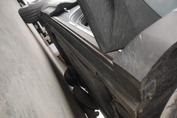 Used Volvo XC40 2020 T3 Smart & Stylish Edition Right Side Sill