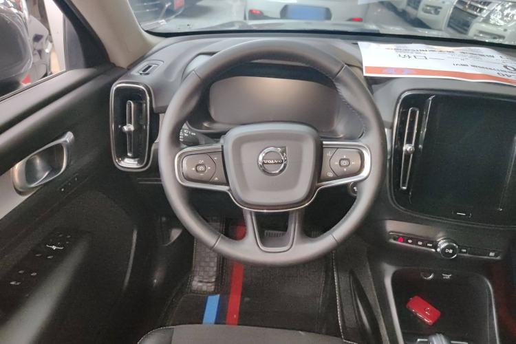 Used Volvo XC40 2020 T3 Smart & Stylish Edition Steering Wheel
