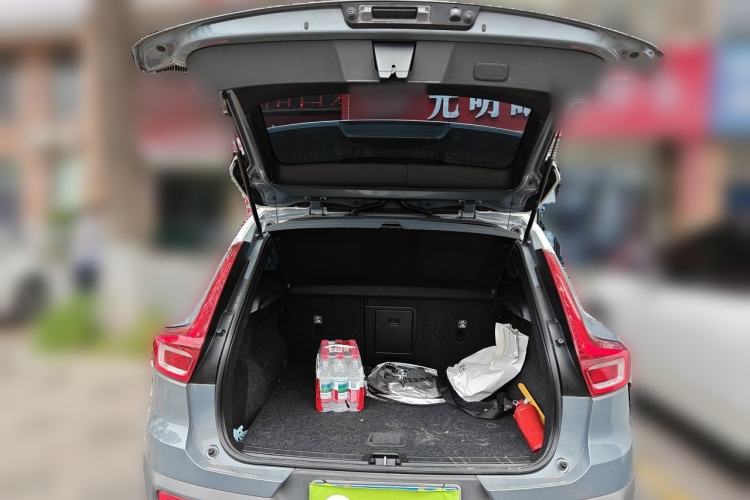 Used Volvo XC40 2020 T3 Smart & Stylish Edition Trunk