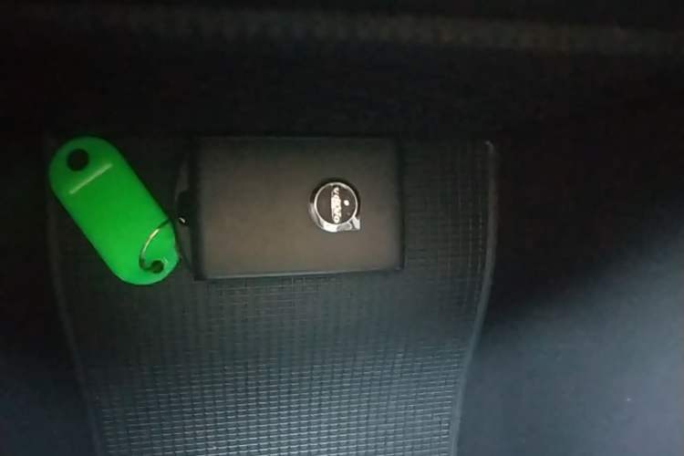 Used Volvo XC40 2020 T3 Smart & Stylish Edition Vehicle Key