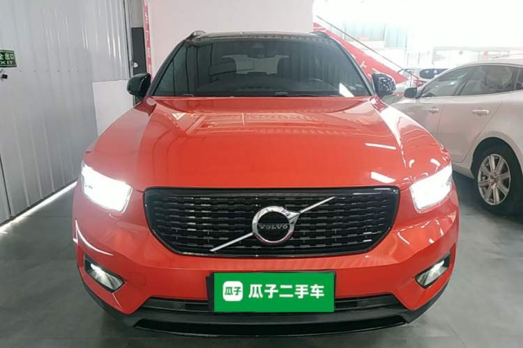 Used Volvo XC40 2020 T4 Four-Wheel Drive Smart & Sporty Edition Front