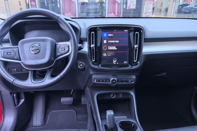 Used Volvo XC40 2020 T3 Smart & Stylish Edition Interior 3
