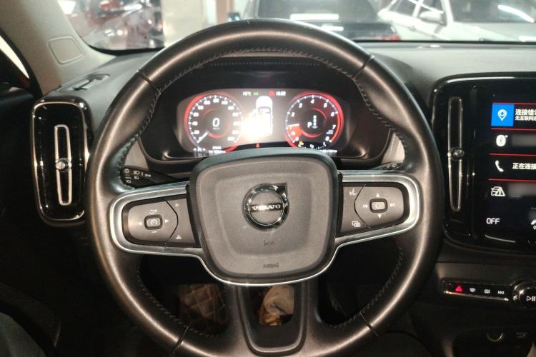 Used Volvo XC40 2020 T3 Smart & Stylish Edition Steering Wheel