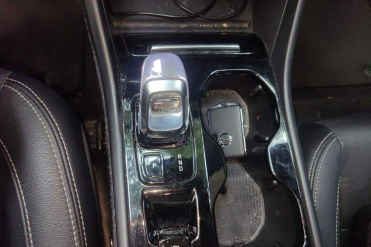 Used Volvo XC40 2020 T4 Four-Wheel Drive Smart Luxury Edition Gear Lever