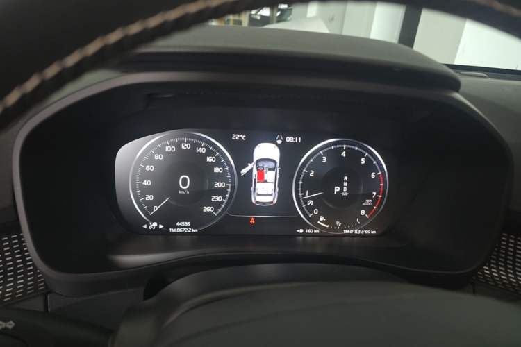 Used Volvo XC40 2020 T4 Four-Wheel Drive Smart & Sporty Edition Instrument Cluster