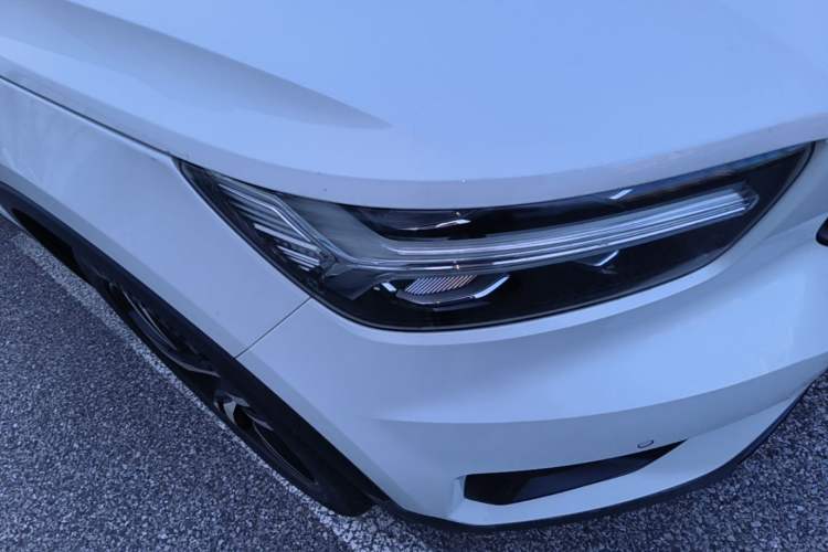Used Volvo XC40 2020 T4 4x4 Smart Luxury Sport Edition Right Front Headlight