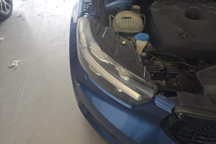 Used Volvo XC40 2020 T4 Four-Wheel Drive Smart & Sporty Edition Right Front Headlight