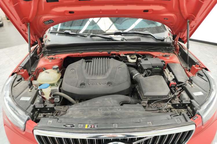 Used Volvo XC40 2020 T3 Smart & Stylish Edition Engine Bay